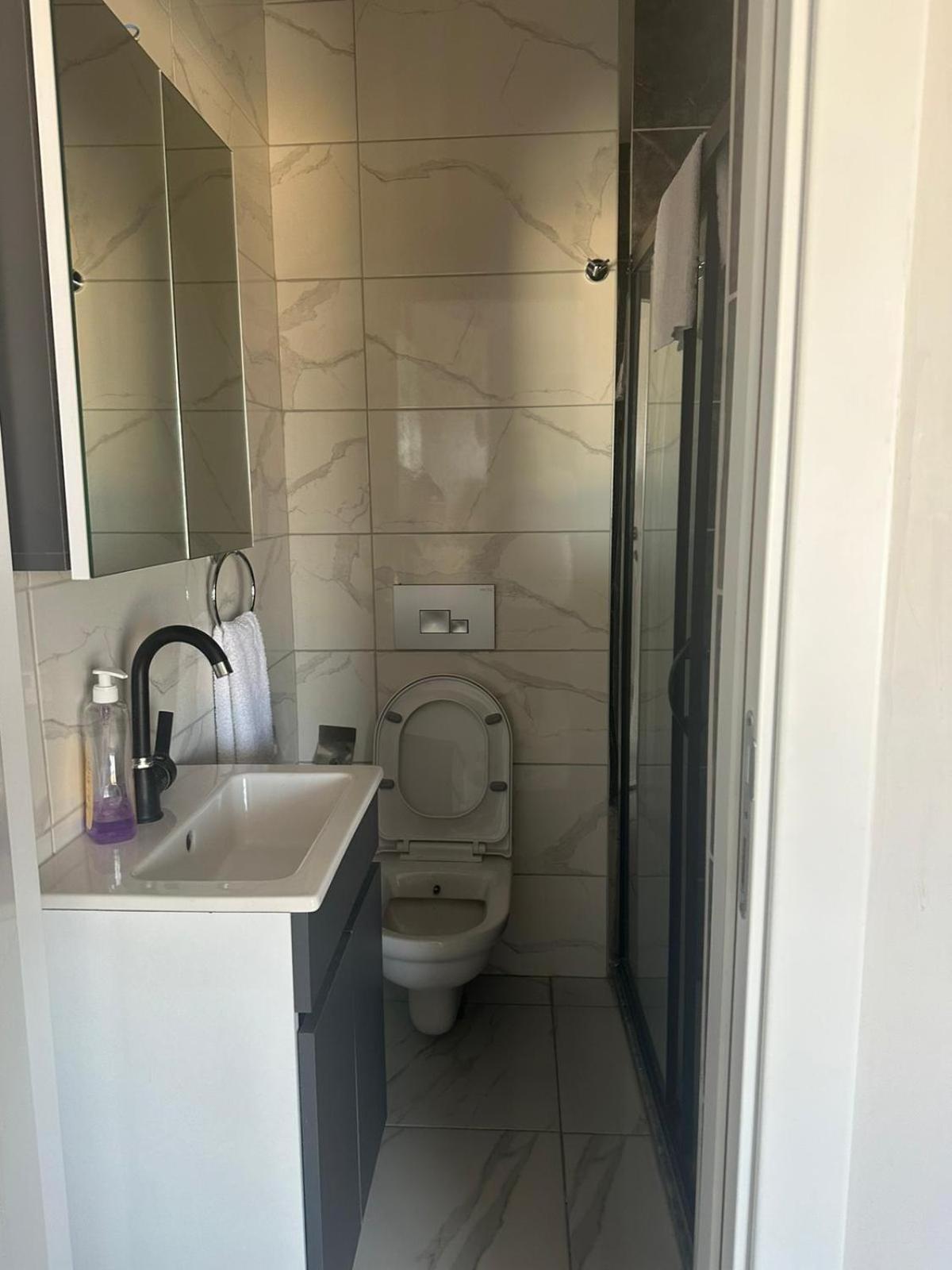 Holiday Beach Hotel Arnavutkoy 외부 사진